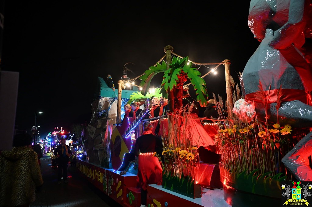 ../Images/Verlichte optocht Noordwijk 2026 018.jpg